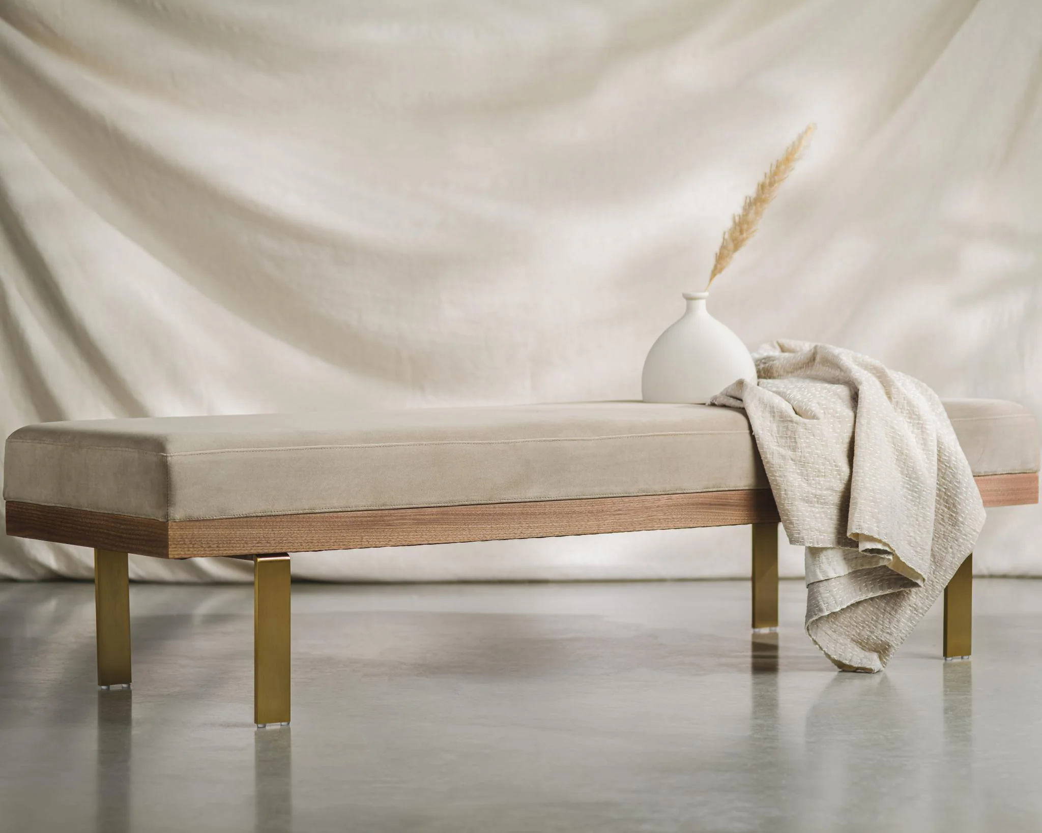 Maria Bench - Image 5